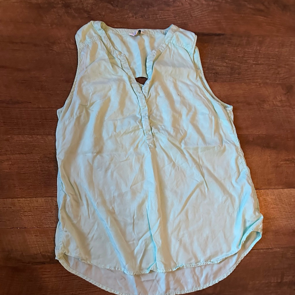 Women's Crown & Ivy Light Blue Sleeveless Tank Top XL